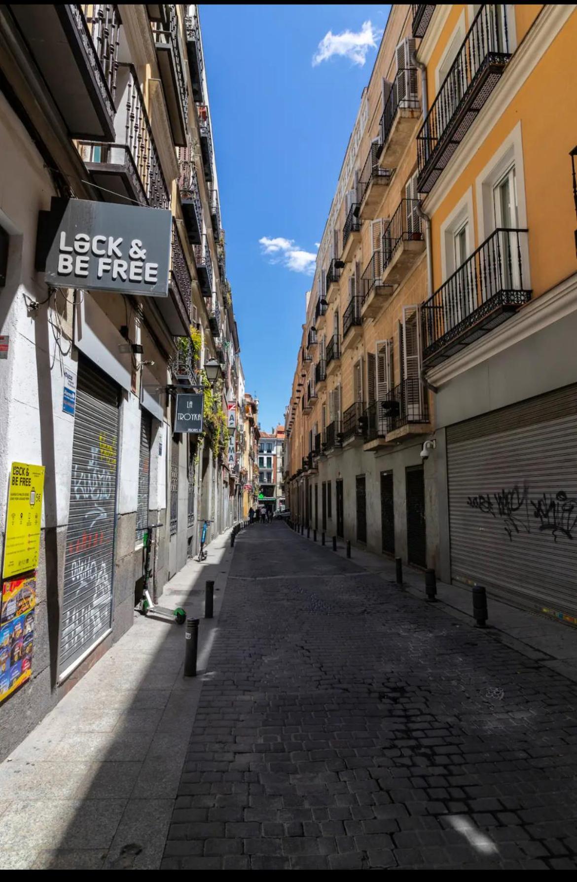 Estudio Plaza Neptuno Madrid Eksteriør bilde